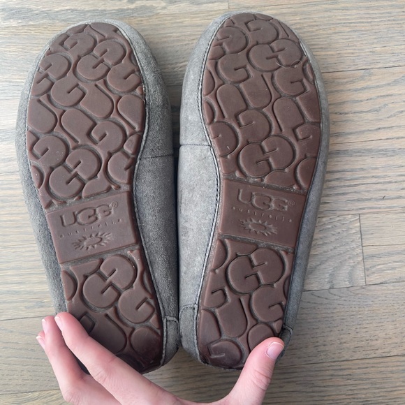 UGG Dakota Shearling Wool Moccasin Slippers Cozy Pewter Gray Size 7 - Picture 7 of 7